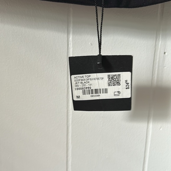 GARAGE short cuff sleeve active bra top with padding M NWT - Picture 6 of 7